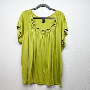 R.Q.T. Woman Green Top 2X Circle Accents Short Sleeve Goblin Summer Relaxed